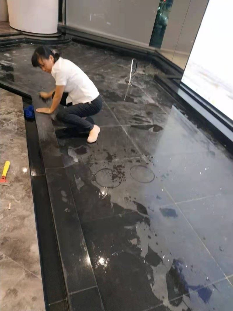 龙岗地面清洗 专业保洁公司清洗服务 收费合理