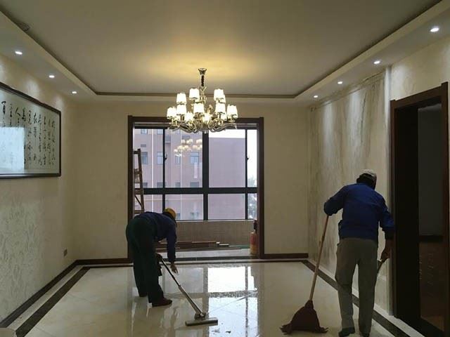 深圳办公室保洁外包 布艺沙发清洗 24小时服务