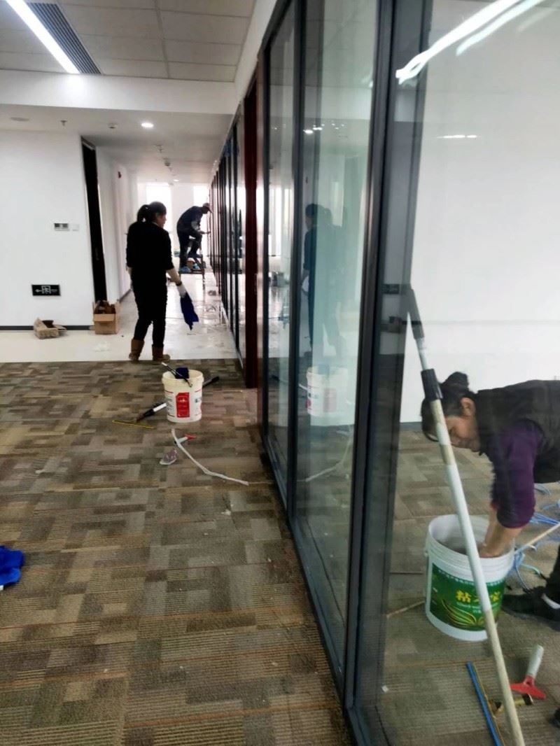 深圳光明新区附近学校保洁电话 专业开荒保洁公司