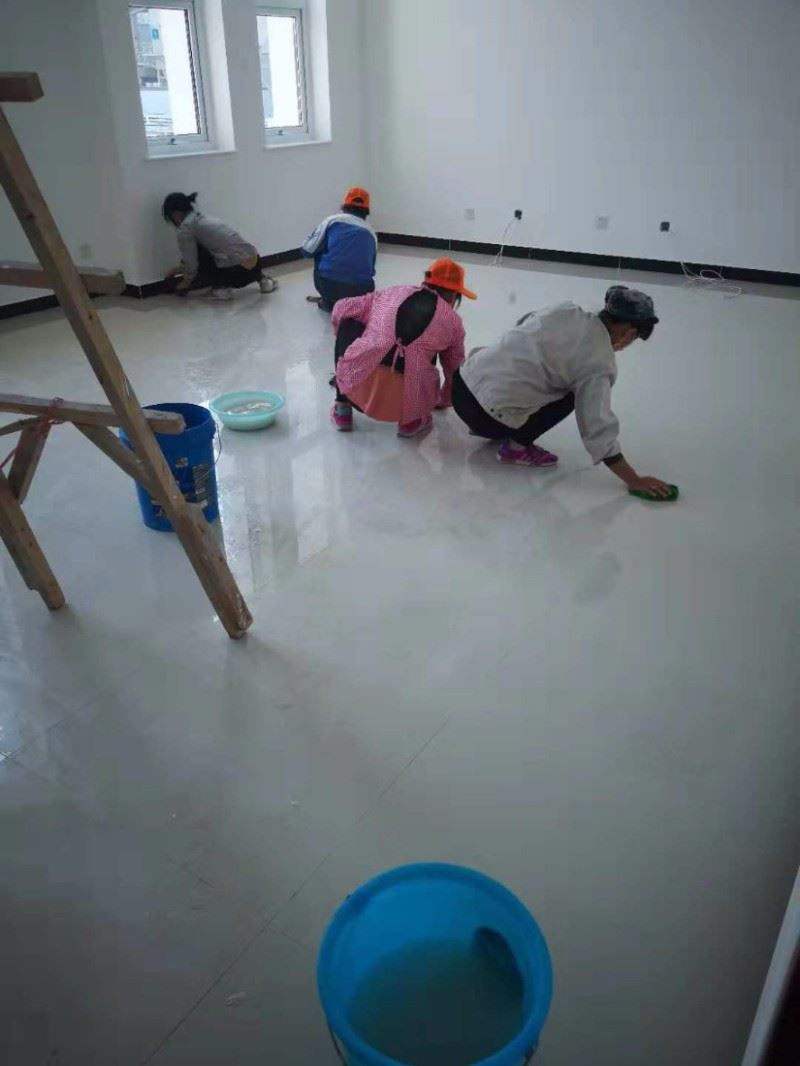 深圳福田正规物业单位开荒保洁 24小时全城上门服务