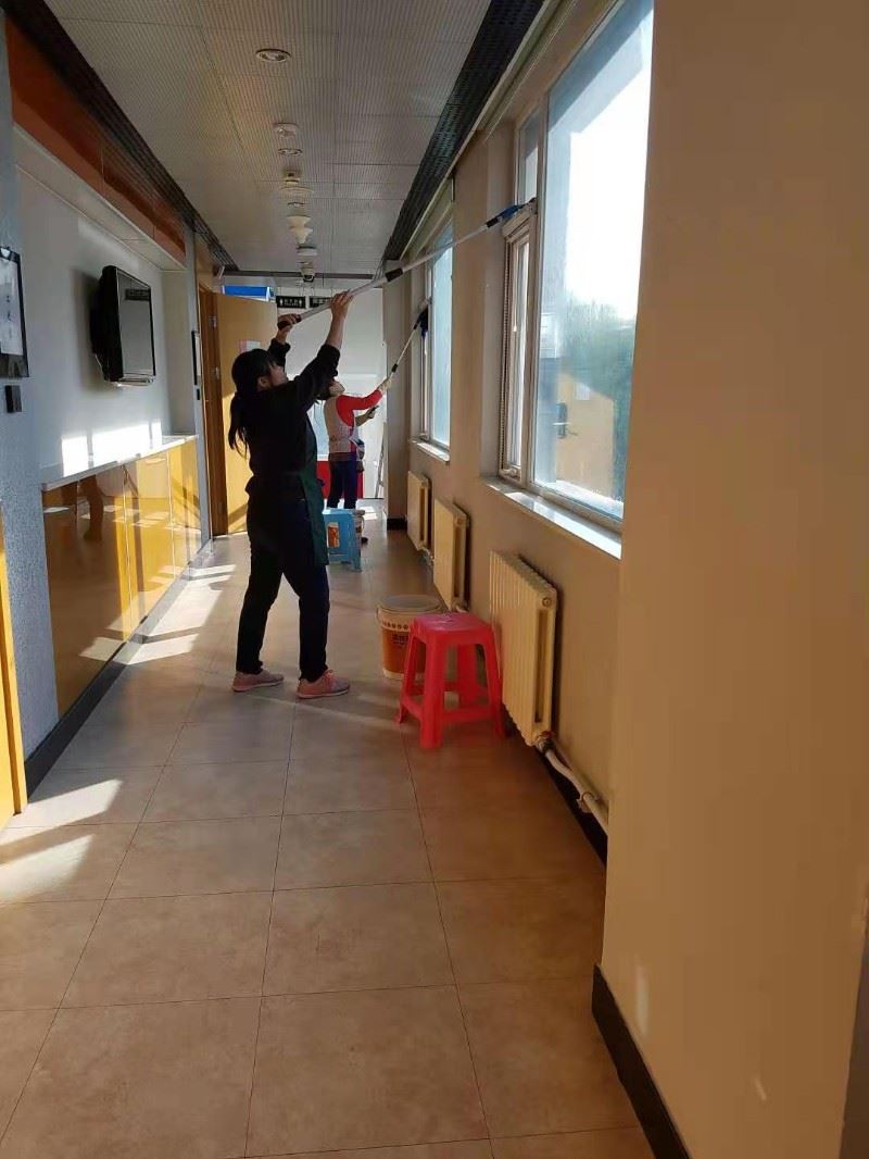 深圳龙华专业保洁公司 床垫清洗 开荒保洁