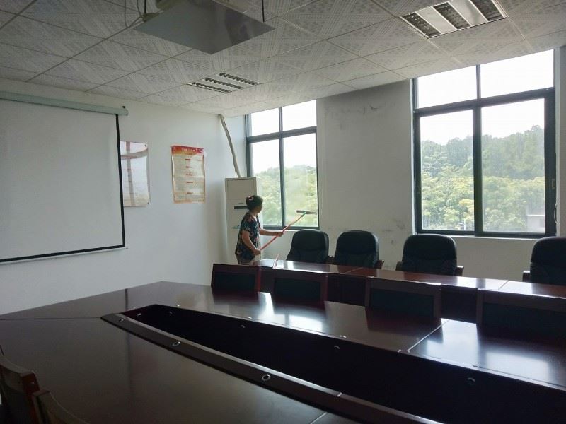 深圳坪山新区正规保洁公司 学校保洁 开荒保洁