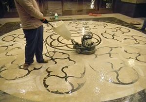 深圳盐田家政保洁 开荒保洁 擦玻璃 洗地面