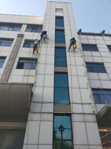 深圳宝安保洁清洗 房屋大扫除 外墙清洗 专业靠谱