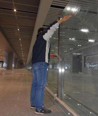深圳盐田商场保洁 深度保洁 外墙清洗 服务细致