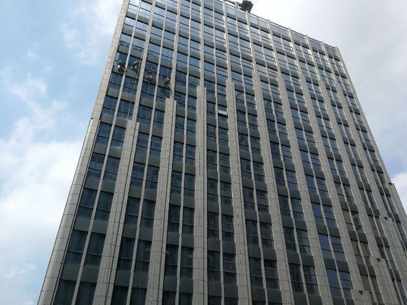 深圳光明新区专业蜘蛛人高空清洗 外墙清洗公司电话