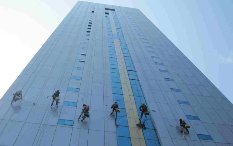 深圳光明新区专业蜘蛛人高空清洗 外墙清洗公司电话