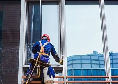 深圳罗湖专业外墙清洗 各种高层外墙玻璃清洗电话