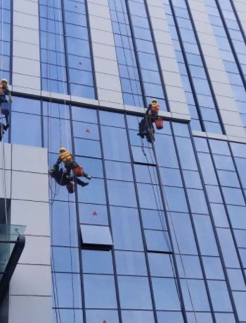 光明新区外墙玻璃清洗 外墙真石漆清洗 光明新区外墙清洗